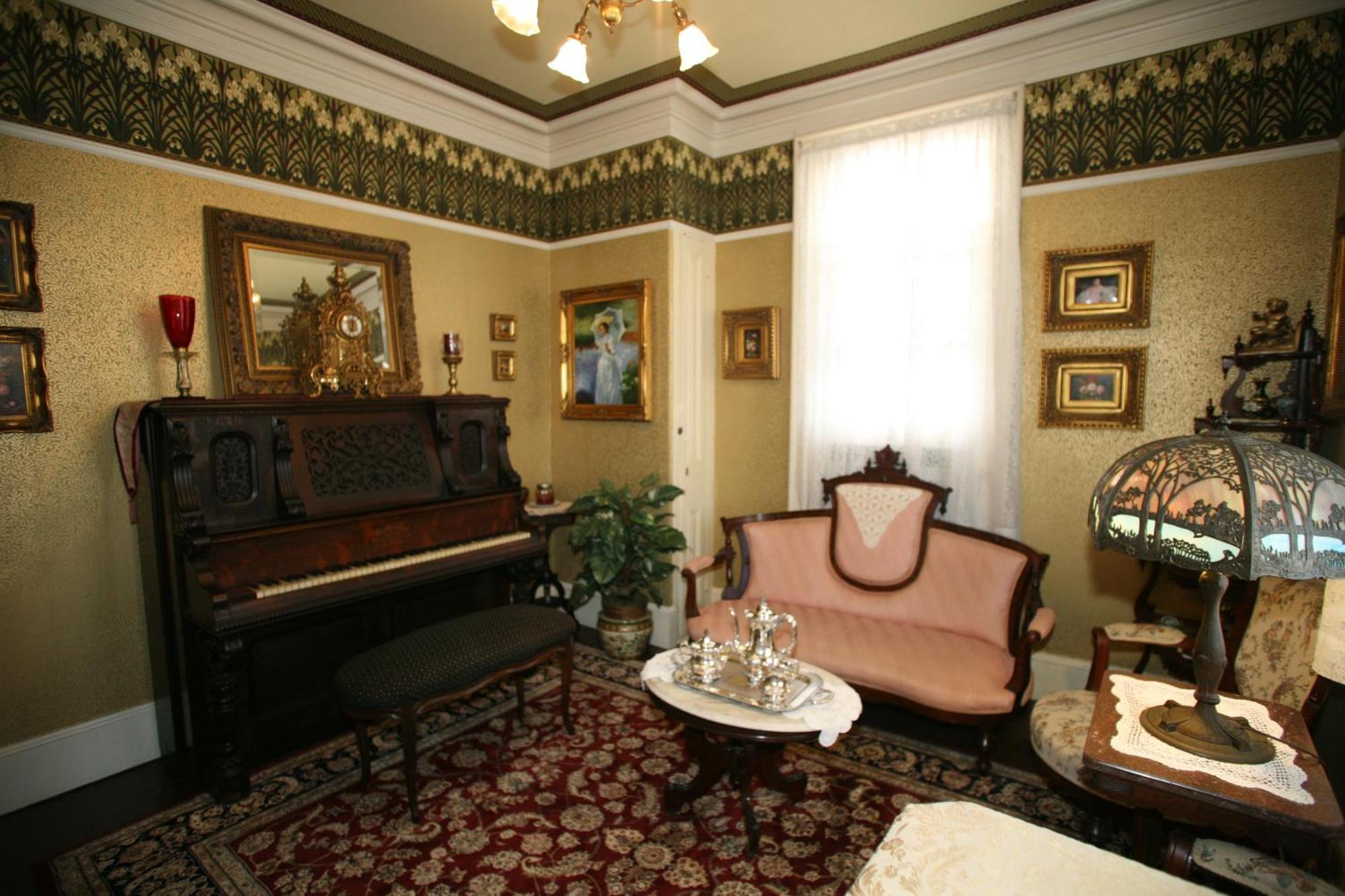 The Bacchus Inn Bed & Breakfast Cape May Exterior foto