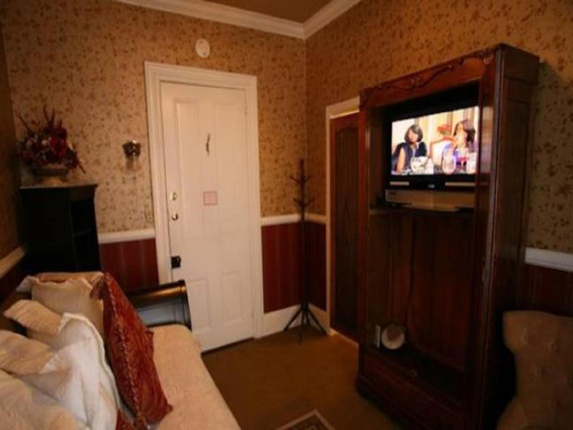 The Bacchus Inn Bed & Breakfast Cape May Zimmer foto